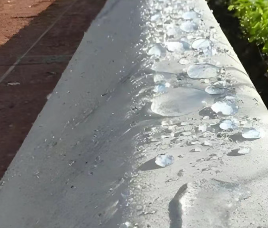 四子王硅烷浸渍涂料在混凝土保护中的应用